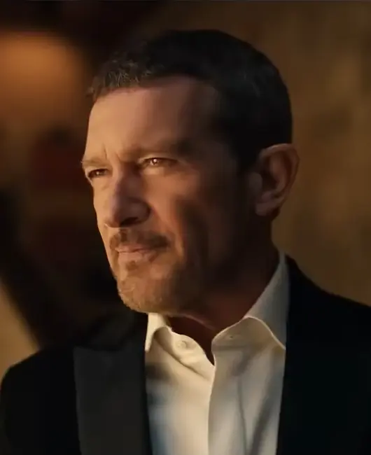 LE PURE campaign with Antonio Banderas