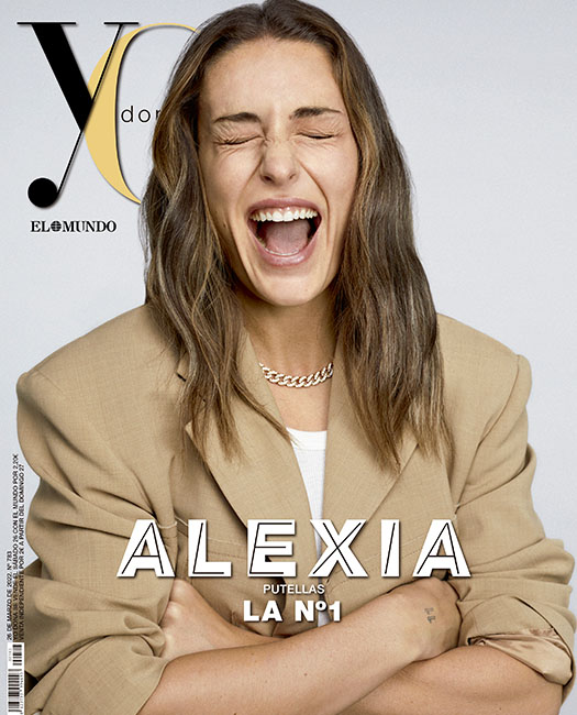 Ballon d'Or winner Alexia Putellas's skin prepared with LE PURE organic skincare and foundation for Yo Dona Magazine – MUA Emiliano Riccardi