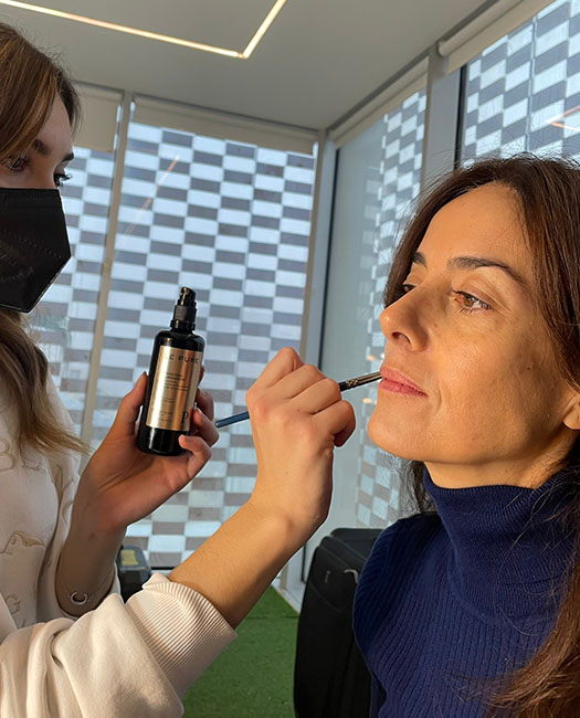 Actress Cecilia Suárez's skin prepared with LE PURE organic skincare and foundation for the film Puntos Suspensivos