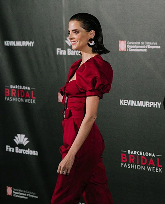 Actress Macarena Gómez's skin prepared with LE PURE organic skincare and foundation at Barcelona Bridal Fashion Week – MUA Aitor Cuni Cruz