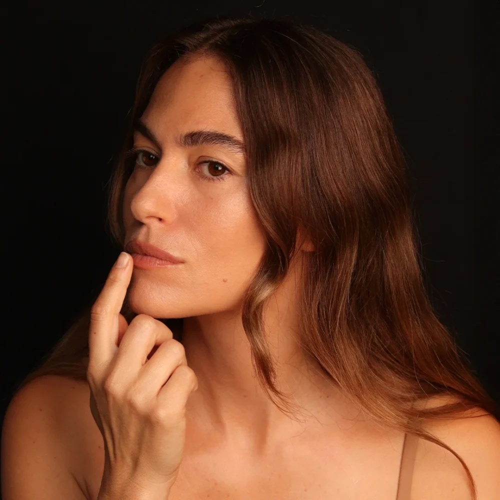 Nourishing treatment for dry lips